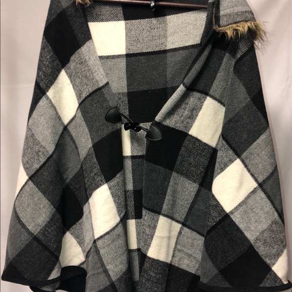 Torrid Rauna - Picture 5 of 6